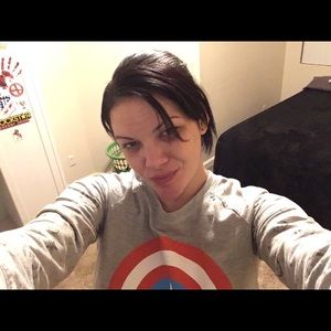 Meet your Posher, Alexia